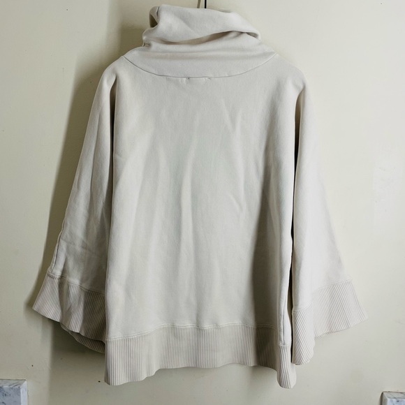 Ralph Lauren Blue Label Oversized Wide Sleeve Turtleneck Pullover Ecru size XS/S - Picture 2 of 10